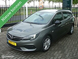 Opel Astra Sports Tourer 1.2 Business Edition