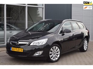 Opel Astra Sports Tourer 1.4 Cosmo Navi ½ Leder Clima