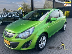 Opel Corsa 1.2-16V Cosmo / APK 9-2025