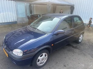 Opel Corsa 1.2 - 16V , Export (bj 1999)