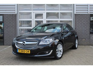 Opel Insignia 1.6 T Cosmo / Navigatie / Camera / Clima /