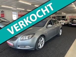 Opel Insignia 2.0 CDTI Limousine. Automaat en met alle