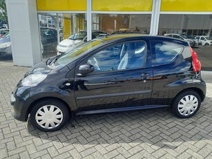 Peugeot 107 1.0-12V AC! Zuinig! Goedkoop!