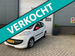 Peugeot 107 1.0-12V XR / airco / apk