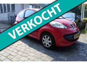 Peugeot 107 1.0-12V XS Urban Move nw apk airco 155 dkm