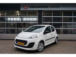 Peugeot 107 1.0 Access met Trekhaak en nieuwe Apk!