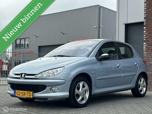 Peugeot 206 1.6-16VAUTOMAATVERKOCHT