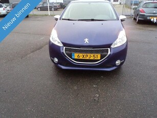 Peugeot 208 1.2 VTi Style (bj 2014)