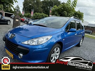 Peugeot 307 SW 1.6-16V, 7 pers., pano ,airco, nieuwstaat