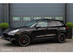 Porsche Cayenne 3.0 D platinumLederBosePano