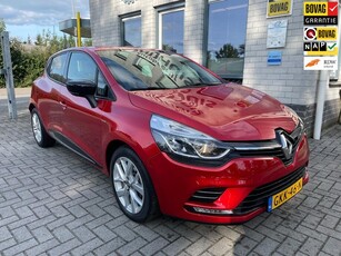 Renault CLIO 0.9 TCe Limited / Navigatie / Parkeersensoren