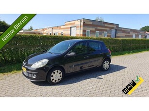 Renault Clio 1.2-16V STUURBEKRACHTIGING AIRCO 5 DEURS