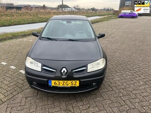 Renault Mégane 2.0-16V Business Line ((( automaat )))