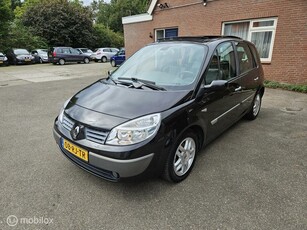 Renault Scenic 1.6-16V Privilège Luxe