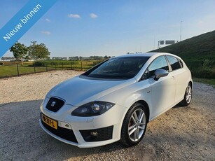 SEAT Leon 2.0 TDI FR XENON/ LEDER/ LED/ NAVI (bj 2012)