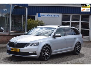 Skoda Octavia Combi 1.4 TSI Greent. Amb. Bus. 124dkm DSG