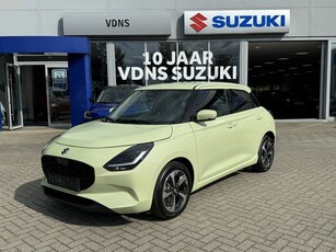 Suzuki Swift 1.2 Style Smart Hybrid Direct uit voorraad