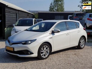 Toyota Auris 1.8 Hybrid Aspiration Facelift