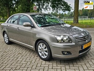 Toyota Avensis 1.8 VVTi Luna dealer onderhouden airco