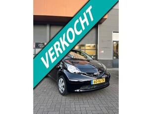 Toyota Aygo 1.0-12V + NAP Weinig Kms