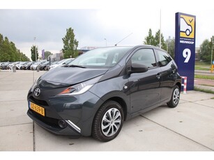 Toyota Aygo 1.0 VVT-i x-sparco Airco, Navi, PDC, 5drs, NL