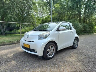 Toyota iQ 1.0 VVTi Aspiration Airco Snow White Metallic