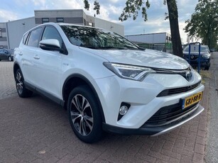 Toyota RAV4 2.5 Hybrid AWD Executive Business