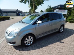 Toyota Verso 1.6 VVT-i Luna