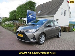 Toyota Yaris 1.0 VVT-i (Lm