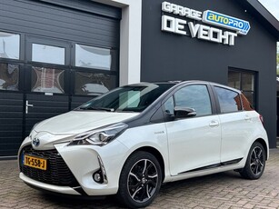 Toyota Yaris 1.5 Hybrid Bi-Tone Plus PANO/NAVI