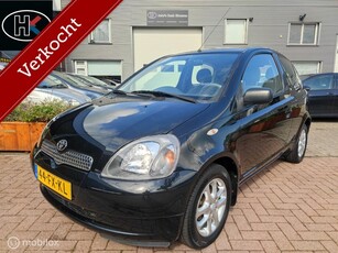 Toyota Yaris 3dr 1.3-16v VVT-i Sol Airco LMvelgen 1 jaar APK