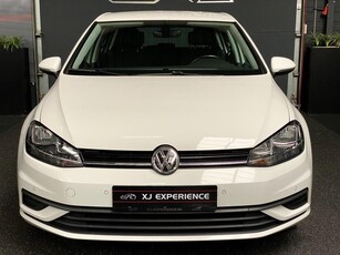 Volkswagen Golf 1.0 TSI Trendline AIRCO GROOT NAVI CARPLAY