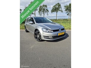 Volkswagen Golf 1.4 TSI Highline Automaat NL auto 2 eig