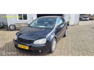 !!!Volkswagen Golf 1.6 Trendline radio /cd airco nwe apk!!!