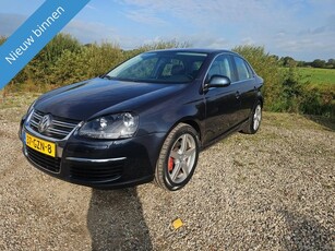 Volkswagen Jetta 1.4 TSI Comfortline Business Nieuwe APK!