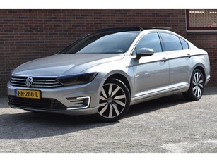 Volkswagen Passat 1.4 TSI GTE Highline '15 Pano Leder Clima