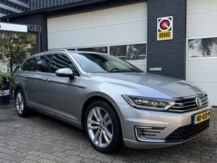 Volkswagen Passat Variant 1.4 TSI GTE Highline (bj 2016)