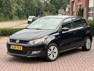 Volkswagen Polo 1.2-12V BlueMotion highline (bj 2013)