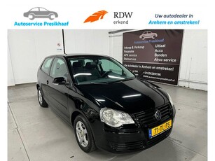 Volkswagen Polo 1.2-12V Optive AIRCO / NAP / LM VELGEN