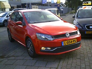 Volkswagen Polo 1.2 TSI Highline navi elek pak nap apk