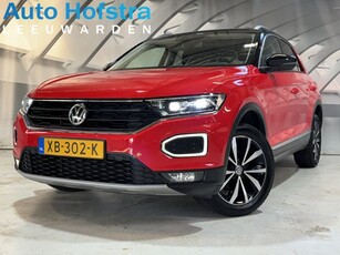 Volkswagen T-Roc 1.0 TSI Style PANODAK LED LMV 2X-PDC