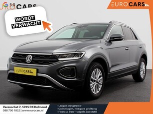 Volkswagen T-Roc 1.5 TSI 150pk DSG Life Navigatie Apple