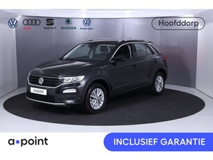 Volkswagen T-Roc 1.5 TSI Style 150pk 6bak Navi LM-velgen