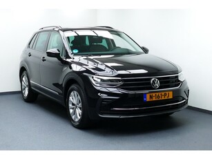 Volkswagen Tiguan 1.5 TSI Life Business. Navi, Camera