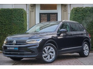 Volkswagen Tiguan 1.5 TSI Life Stuur- en stoelverw ACC