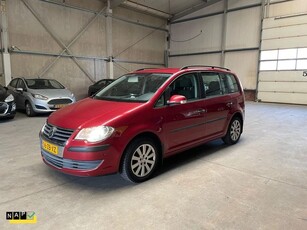 Volkswagen TOURAN 1.4 TSI Trendline Business