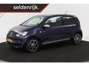 Volkswagen Up! 1.0 Club up! Automaat Stoelverwarming