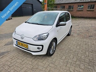 Volkswagen Up! 1.0 high up! Apk,Airco,Nap