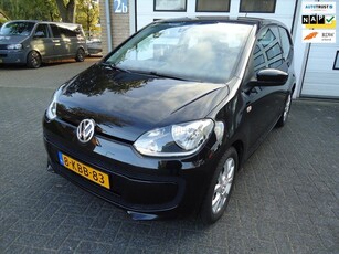 Volkswagen Up! 1.0 move up!