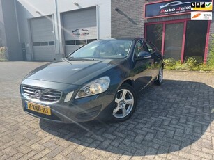 Volvo S60 2.0 D3 Momentum